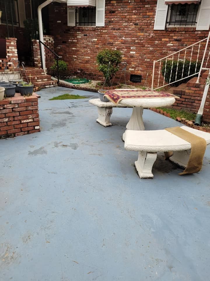 Cleaned concrete patio table and benches